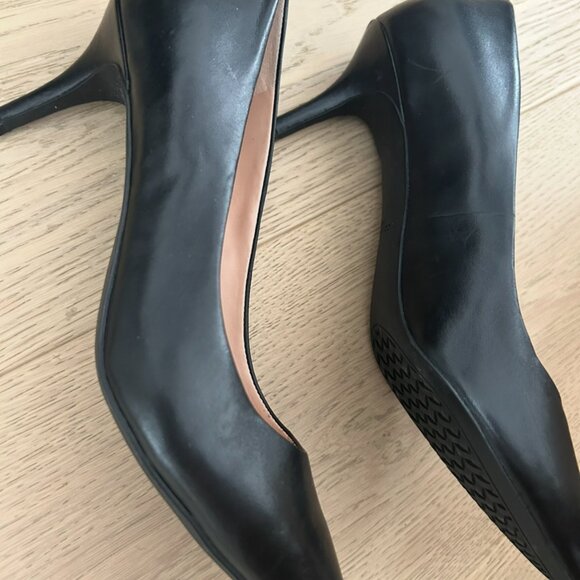 Cole Haan Go-To Park Pump - Picture 4 of 5